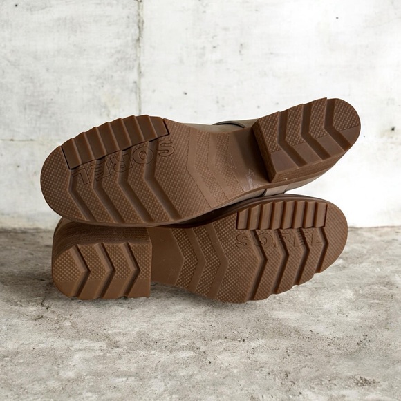 Sorel Women's Cate Buckle Camel Brown Suede Ankle Boots w Block Heel. Size 8! - Picture 9 of 10